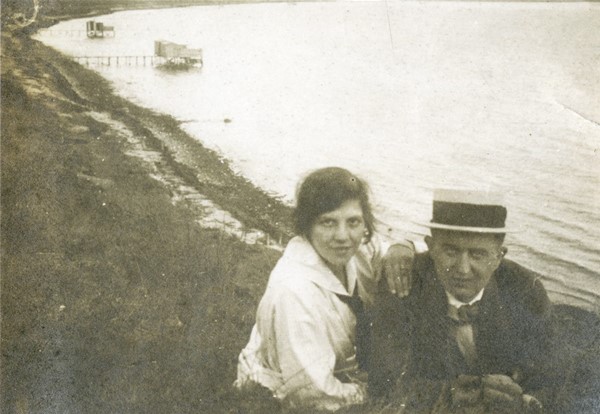 Bernhard Rasmussen og fru Meta. Fotos fra deres liv